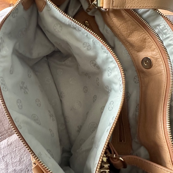 Tory Burch - Picture 5 of 7